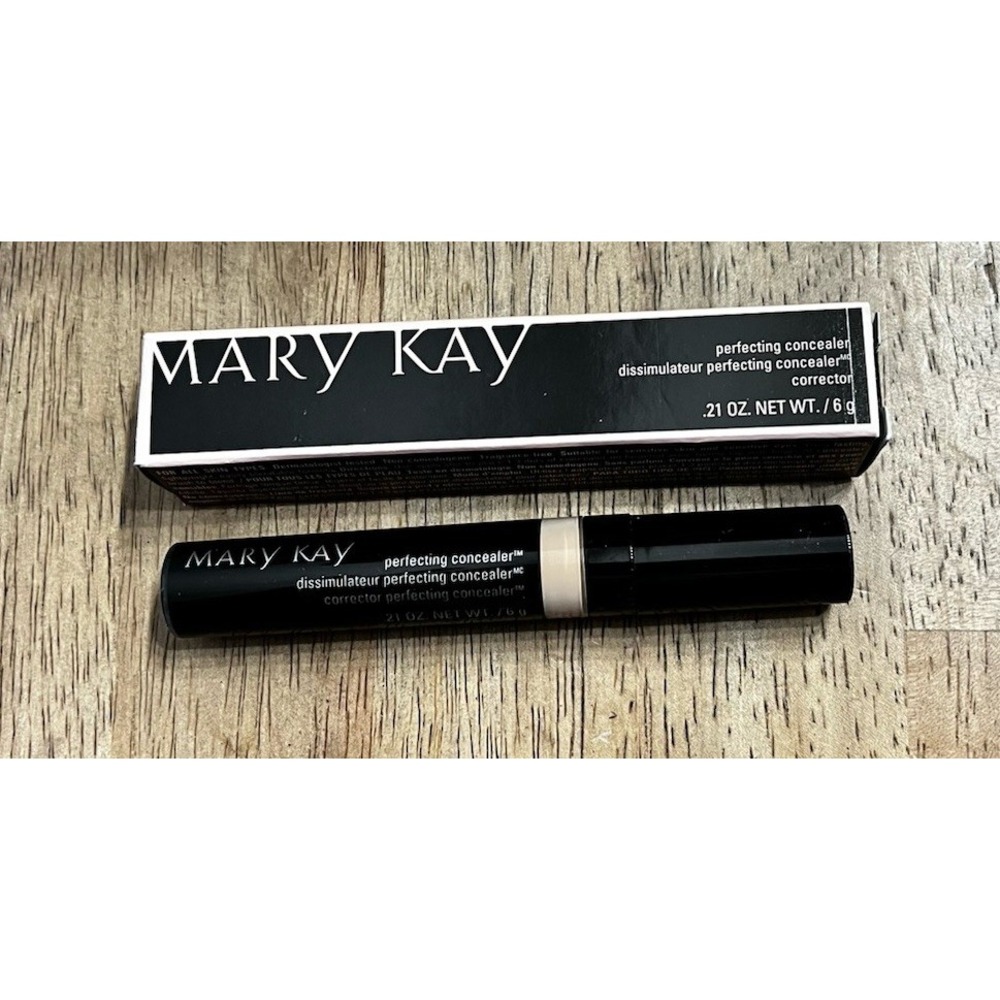 Mary Kay Perfecting Concealer Deep Ivory